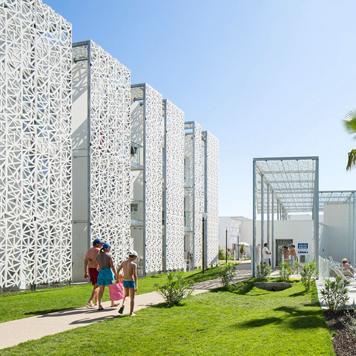 克罗地亚展览馆造型铝单板幕墙工程